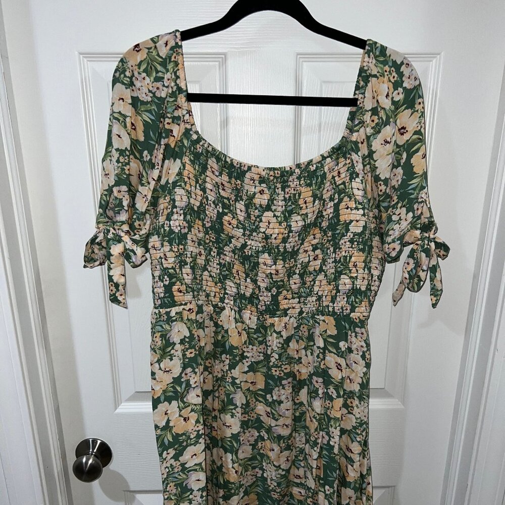 American Eagle - Green Floral Smocked/Off-the-Shoulder Dress (XL)